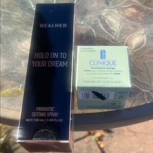 Makeup setting spray facial hydration
